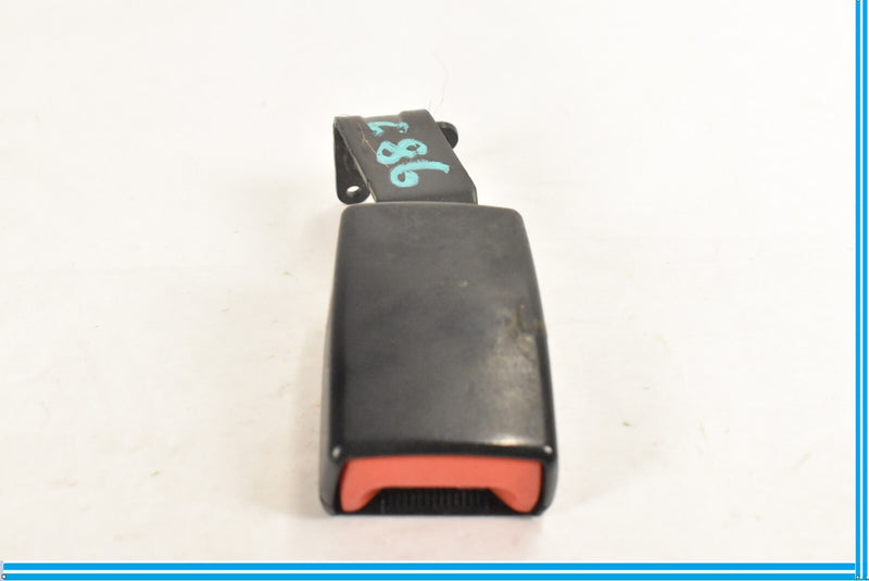 Load image into Gallery viewer, 2007-2010 AUDI S8 - REAR Right SEAT BELT Buckle Receiver / CLIP 4E0857740A

