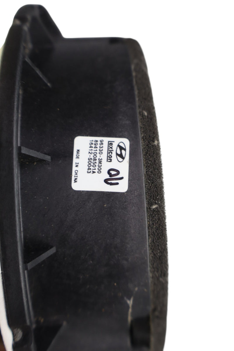 Load image into Gallery viewer, 07-16 Hyundai Equus Genesis Veracruz Rear Right Side Audio Sound Speaker Oem
