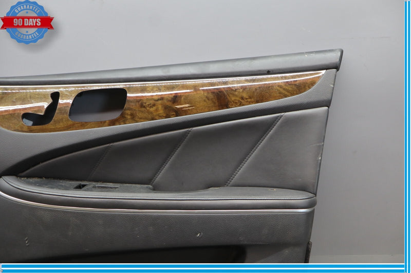 Load image into Gallery viewer, 11-13 Hyundai Equus SIG Front Right Passenger Side Interior Door Trim Panel Oem
