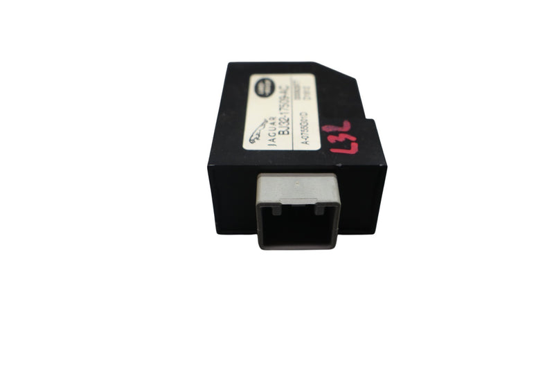 Load image into Gallery viewer, 12-19 Range Rover Evoque L538 Wiper Motor Control Module LR033016 Oem
