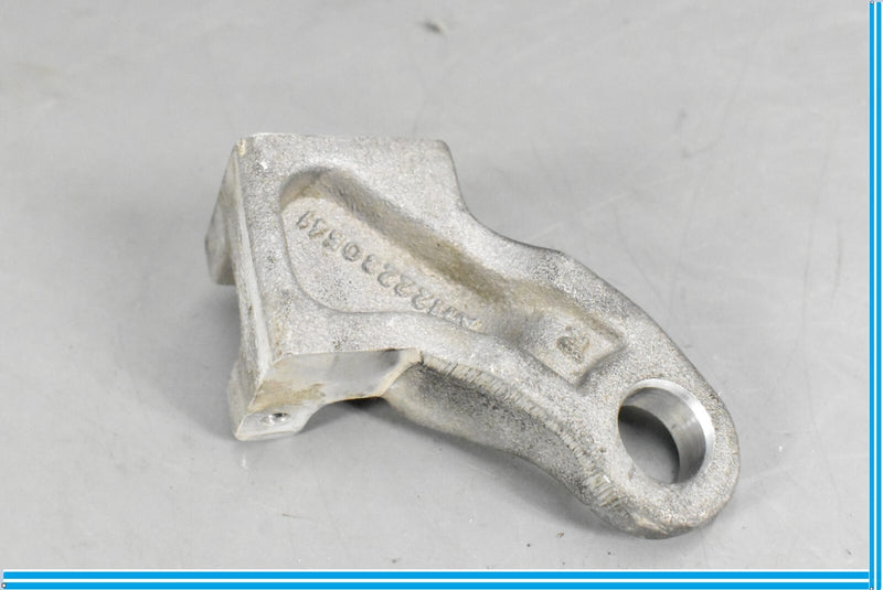 Load image into Gallery viewer, 02-08 W211 E55 CL55 SL55 S55 AMG Suspension Eye Bracket 1122230541 Oem
