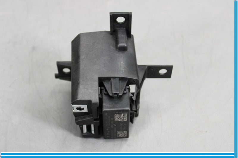 Load image into Gallery viewer, 11-18 Audi A8 Front Ignition Switch Relay Cover Module Unit Oem

