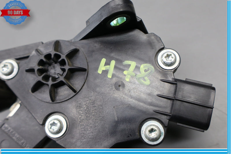 Load image into Gallery viewer, 07-12 Lexus XF40 LS460 Gas Acceleration Pedal Accelerator Sensor 7811050010 Oem

