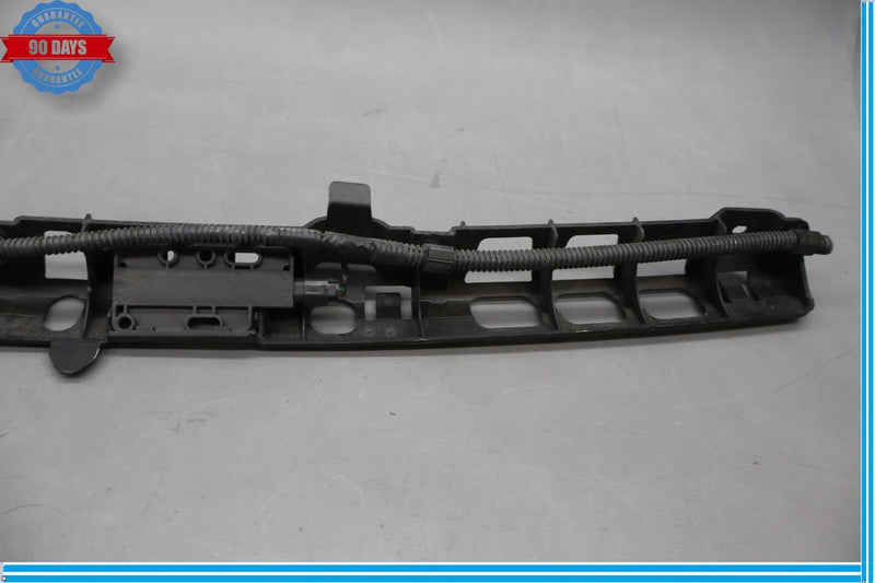 Load image into Gallery viewer, 11-18 Porsche Cayenne Rear Center Bumper Support Bracket 7P5807863 Oem
