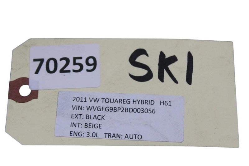 Load image into Gallery viewer, 11-14 Volkswagen Touareg Rear Left Side Spindle Knuckle Hub 95833161101 Oem
