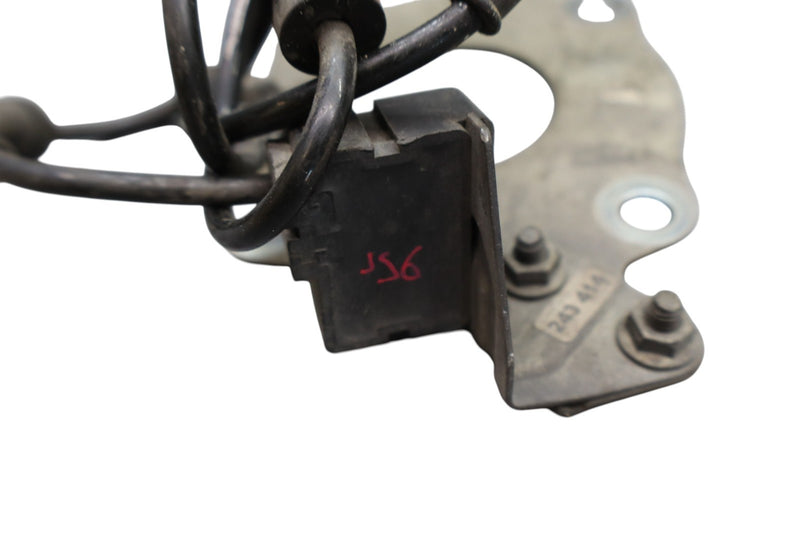 Load image into Gallery viewer, 03-12 Maserati Quattroporte Front Left Or Right Side Wheel Hub Bearing Oem
