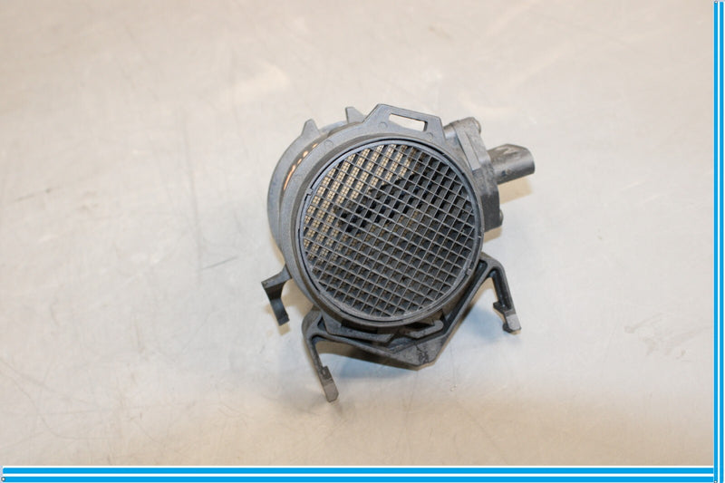 Load image into Gallery viewer, 00-06 Mercedes SL600 SL500 Mass Air Flow Sensor 1130940048 Oem
