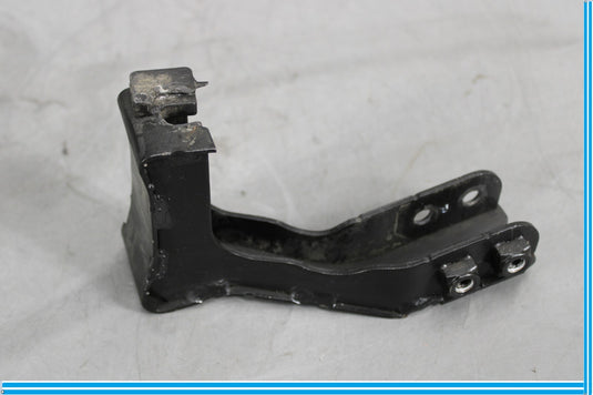 11-18 Audi A8 Quattro Right Passenger Side Sub Frame Mounting Bracket Oem
