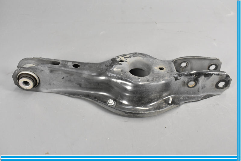 Load image into Gallery viewer, 12-18 BMW 320i 328i 428i Rear Passenger Side Lower Spring Mount Control Arm Oem
