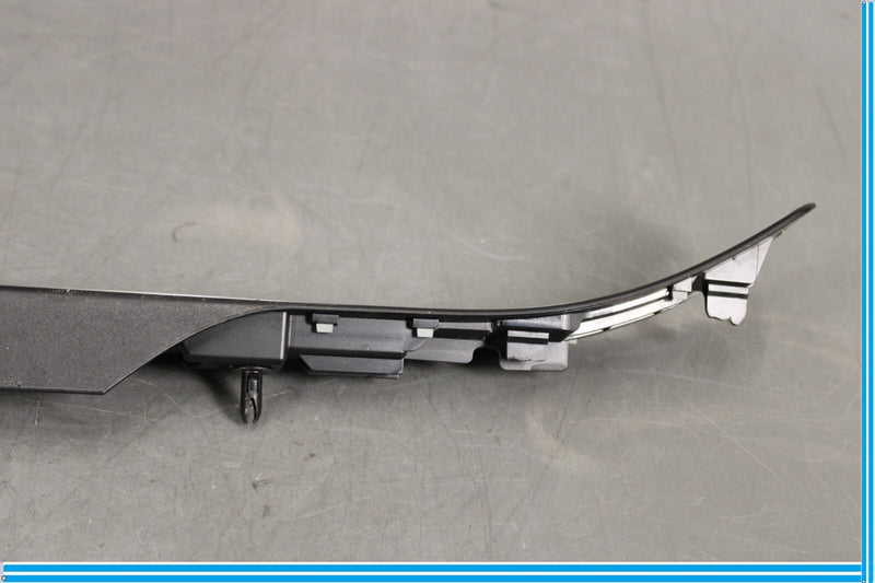 Load image into Gallery viewer, 07-13 Mercedes S550 S600 Rear Right Passenger Side Molding Strip Chrome Oem
