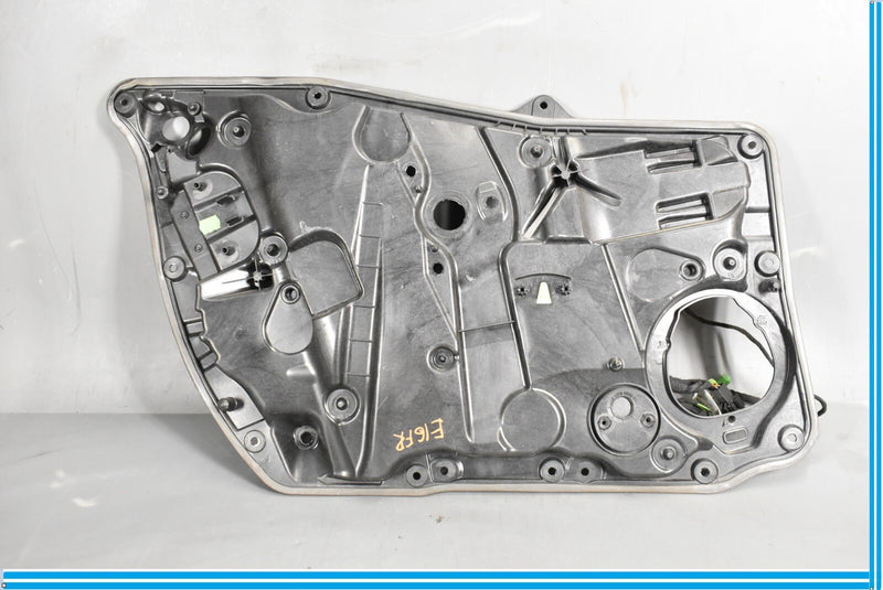 Load image into Gallery viewer, 14-19 Mercedes W117 CLA250 Front Right Passenger Door Carrier Module Oem
