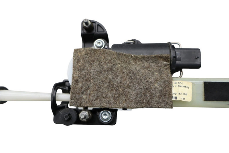 Load image into Gallery viewer, 11-17 Audi A8 Quattro Rear Right Passager Side Door Sun Shade Motor Oem
