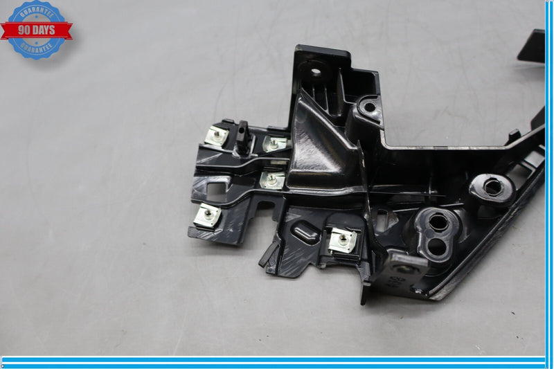 Load image into Gallery viewer, 10-16 Porsche Panamera Front Left Driver Side Dashboard Support Bracket Oem

