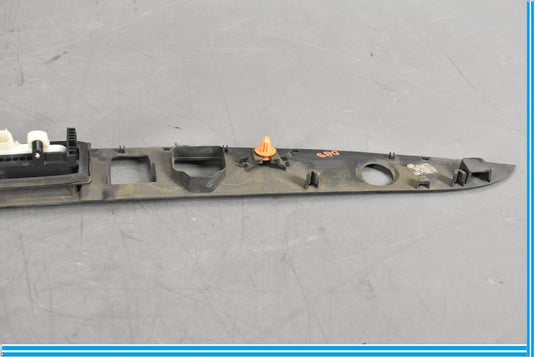 12-14 Mercedes CLS550 CLS63 AMG W218 Trunk Lid Tailgate Handle Trim Oem