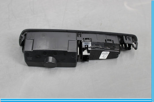 09-15 BMW 750Li F01 F02 Rear Right Door Window Sunshade Sun Shade Switch Oem