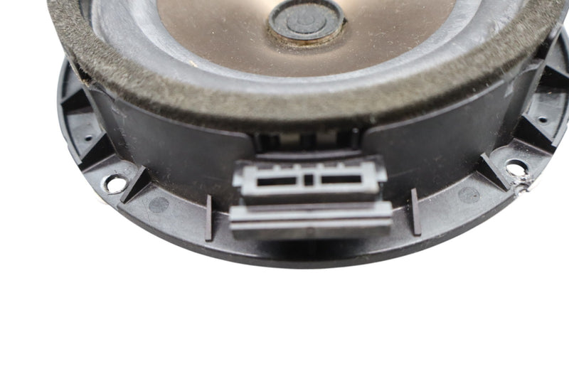 Load image into Gallery viewer, 07-16 Hyundai Equus Genesis Veracruz Rear Right Side Audio Sound Speaker Oem
