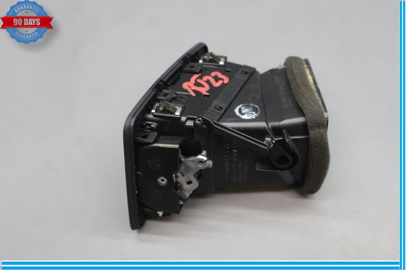Load image into Gallery viewer, 11-13 Hyundai Equus Front Right Side Dash Center AC Air Vent Duct 3N97490000 Oem

