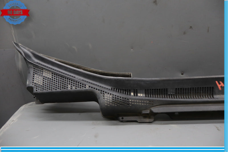 Load image into Gallery viewer, 15-20 Hyundai Genesis Front Windshield Wiper Arm Cowl Grille Trim Panel Oem

