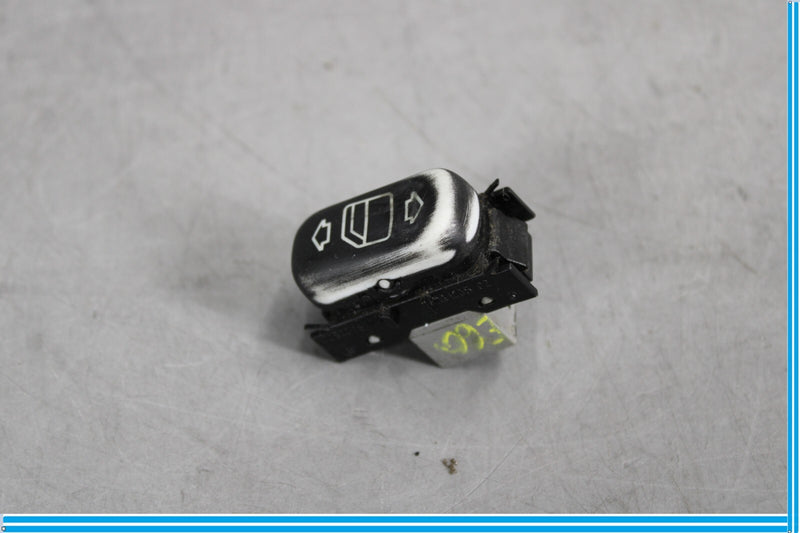 Load image into Gallery viewer, 97-04 Mercedes R170 SLK230 SLK320 Window Glass Regulator Button 1708201510 Oem
