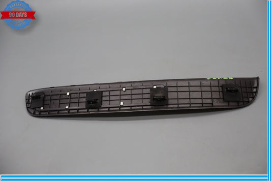 15-16 Hyundai Genesis Rear Right Passenger Side Door Sill Scuff Plate Trim Oem