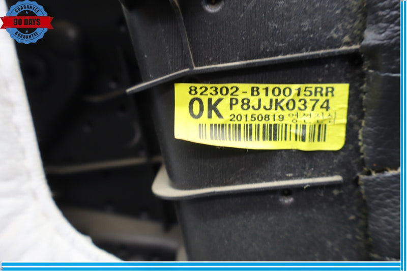 Load image into Gallery viewer, 15-17 Hyundai Genesis G8 Front Right Side Passenger Interior Door Panel Trim Oem
