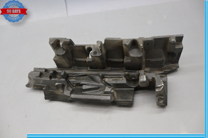 Load image into Gallery viewer, 11-20 Mercedes X166 GL450 GL550 Right Passenger Side Air Cleaner Insulator Oem

