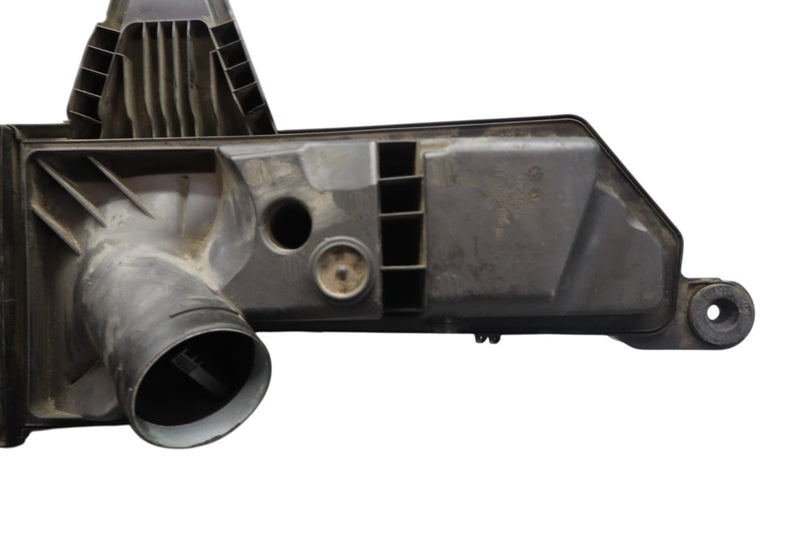 Load image into Gallery viewer, 12-16 BMW 320i 328i 428i F30 Engine Air Intake Filter Box 10737810 Oem
