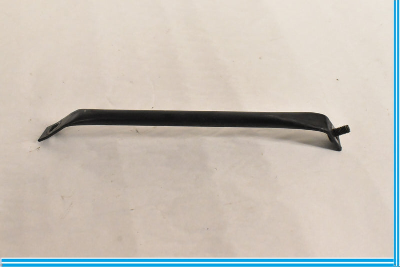 Load image into Gallery viewer, MERCEDES R230 SL-CLASS ENGINE CENTER RADIATOR CORE SUPPORT BRACE
