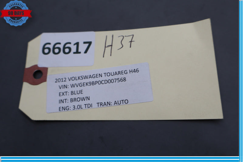 Load image into Gallery viewer, 11-17 Volkswagen Touareg Front Left Driver Side Upper Seat Headrest Oem
