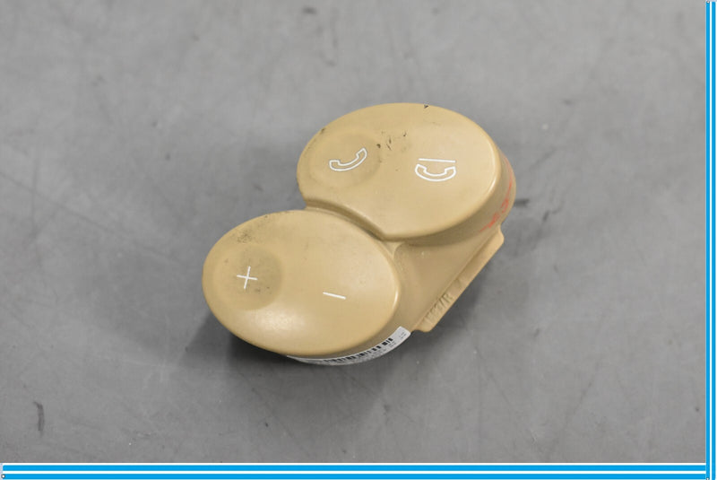 Load image into Gallery viewer, 03-11 Mercedes CLS550 E550 W219 Steering Wheel Control Button Oem
