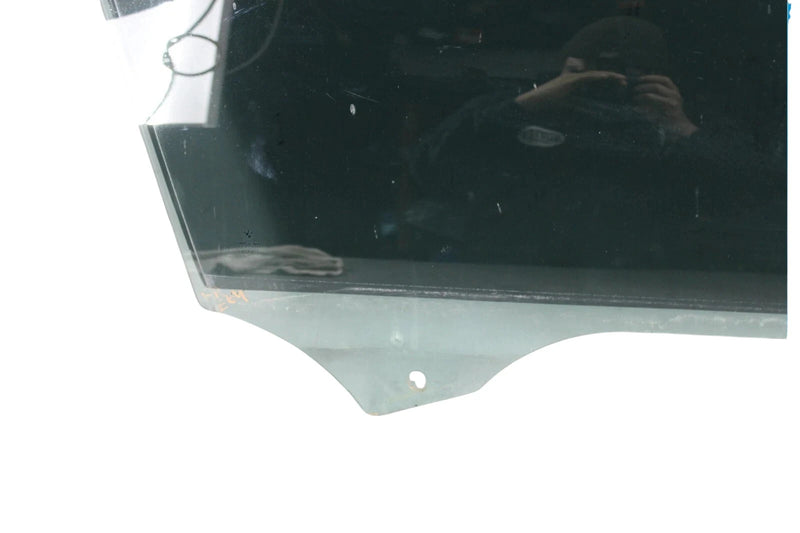 Load image into Gallery viewer, 07-13 BMW X5 X6 Front Right Passenger Side Door Window Auto Glass Panel OEM
