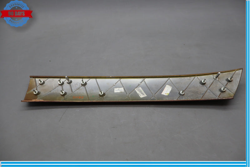 Load image into Gallery viewer, 03-13 Maserati Quattroporte M139 Front Right Side Door Panel Trim Panel Oem
