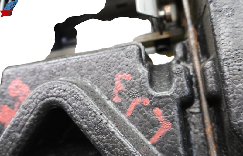 Load image into Gallery viewer, 11-17 Audi A8L A8 Quattro S8 Rear Left Side Upper Top Seat Cushion 4H0885273 Oem
