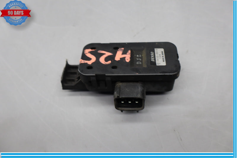 Load image into Gallery viewer, 07-09 Lexus LS460 LS460L Smog Emission Control Air Quality Sensor Unit Denso Oem
