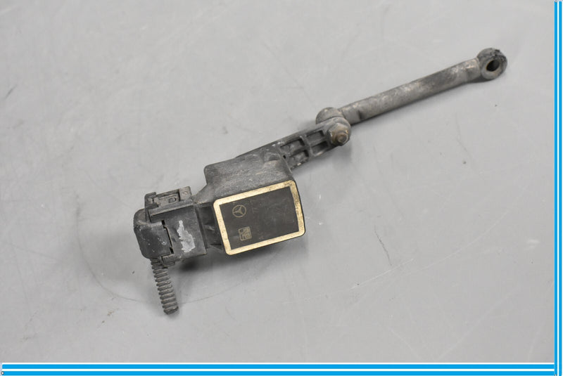 Load image into Gallery viewer, 07-13 Mercedes GL450 GL550 Front Left Driver Side Suspension Level Sensor Oem
