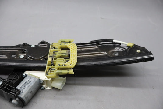 11-16 BMW 528i 535i 550i F10 Rear Right Side Window Motor Regulator Oem