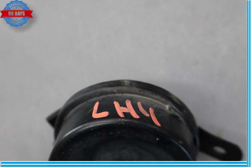 Load image into Gallery viewer, 03-06 Mercedes R230 SL500 SL600 Front Left Side High Tone Pitch Horn Oem
