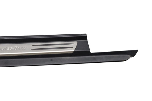 05-11 Mercedes SLK280 R171 Front Right Door Step Sill Cover Trim 1716800235 OEM