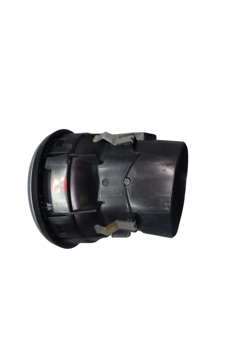 Load image into Gallery viewer, 14-23 Mercedes W117 CLA250 Front Center AC A/C Air Vent Nozzle Trim Grill Oem
