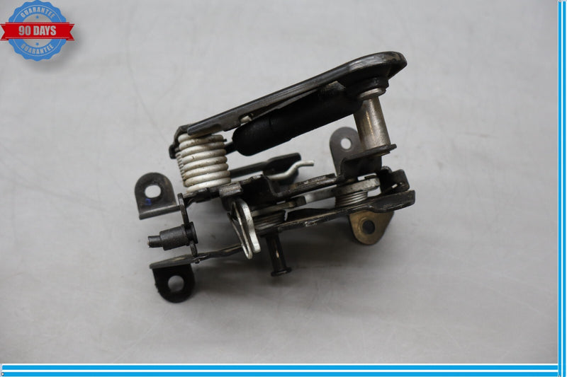 Load image into Gallery viewer, 09-15 BMW 750Li xDrive Front Right Passenger Side Bonnet Hood Lock Latch Oem
