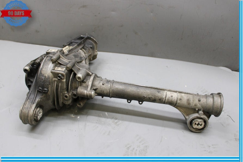 Load image into Gallery viewer, 11-16 Volkswagen Touareg Front Differential Axle Carrier Diff Assembly Oem
