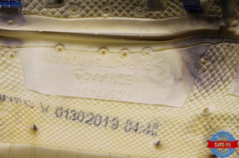 Load image into Gallery viewer, 13-19 Cadillac XTS Luxury Rear Lower Bottom Seat Cover Cushion Pad 22890123 Oem
