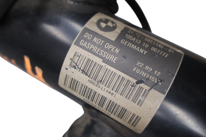 Load image into Gallery viewer, 10-16 BMW 535i GT Rear Right Side Shock Absorber Struts Black 37126851140 Oem
