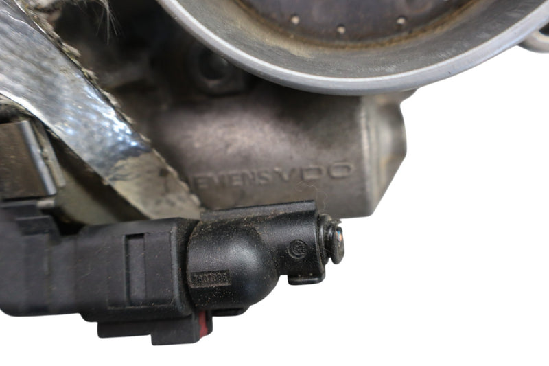 Load image into Gallery viewer, 11-17 Volkswagen VW Touareg Engine Air Inlet Intake Throttle Body 06E133062G Oem
