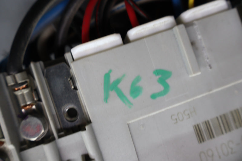 Load image into Gallery viewer, 06-11 Lexus GS430 GS350 IS250 Fusebox Fuse Box Relay Module 89211-30040 Oem
