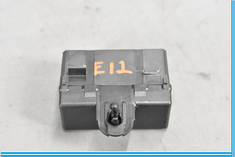 Load image into Gallery viewer, 10-15 Jaguar XJ XJL Front Left Driver Side Heated Seat Control Module Oem
