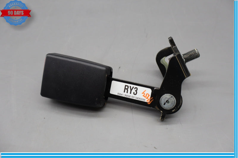 Load image into Gallery viewer, 11-14 Hyundai Equus Signature Rear Seat Belt Retractor Strap Latch Buckle Oem
