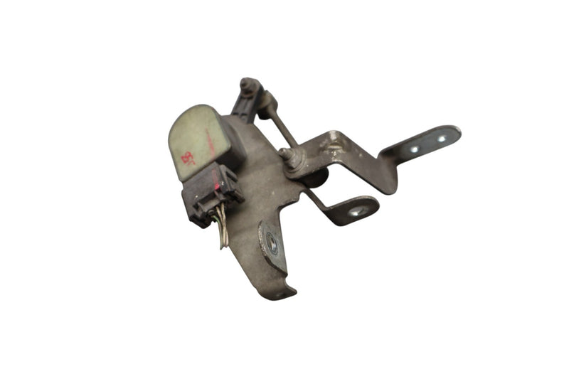 Load image into Gallery viewer, 03-08 Maserati Quattroporte M139 Suspension Height Level Sensor 51757670 Oem
