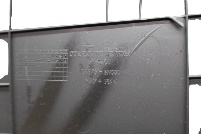 Load image into Gallery viewer, 11-13 Hyundai Equus SIG Front Right Passenger Side Interior Door Trim Panel Oem
