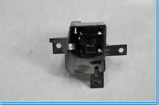 11-18 Audi A8 Front Ignition Switch Relay Cover Module Unit Oem